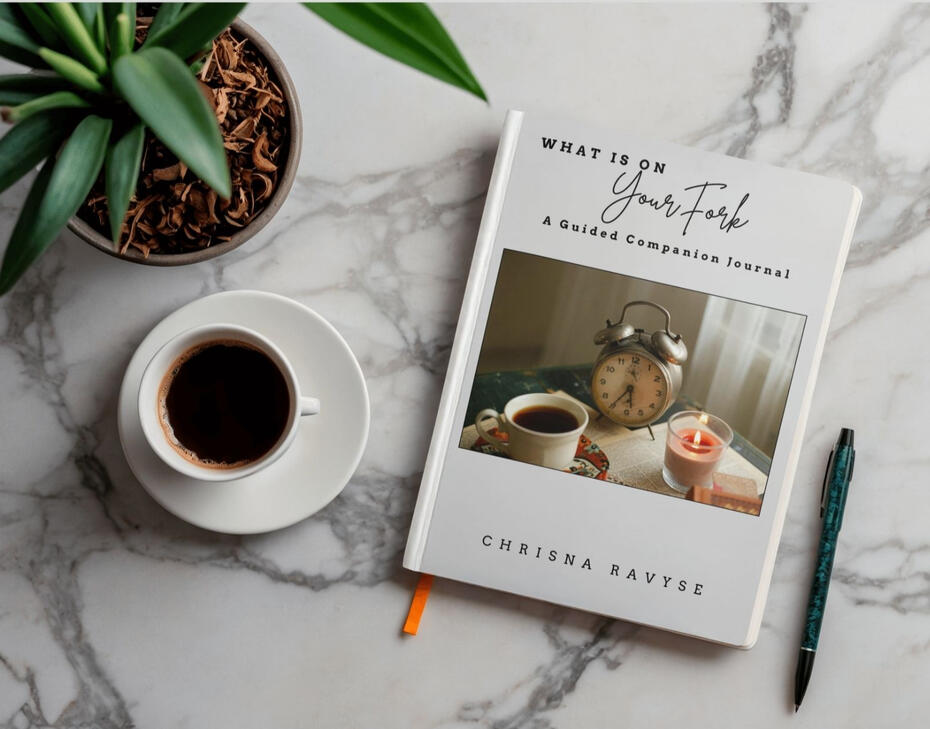 What Is On Your Fork A Guided Companion Journal to Mindful Eating A gentle space to slow down, reconnect with your body, and build a kinder relationship with food.